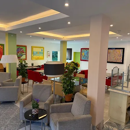 Dada Art 1-zimmer Berlín