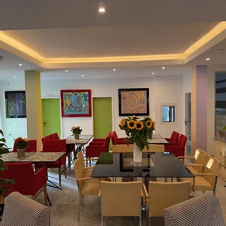 Dada Art 1-zimmer * Berlin