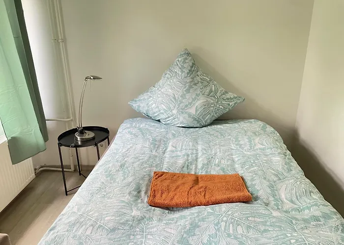 Dada Art 1-zimmer Berlino