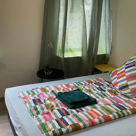 Dada Art 1-zimmer Apartman *